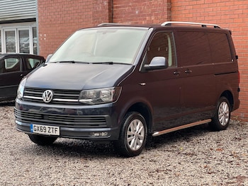 Used Volkswagen Transporter 2019 for sale - 76689460: Photo