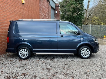 Used Volkswagen Transporter 2019 for sale - 76689460: Photo