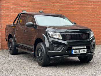 Used Nissan Navara 2018 for sale - 74768132: Photo