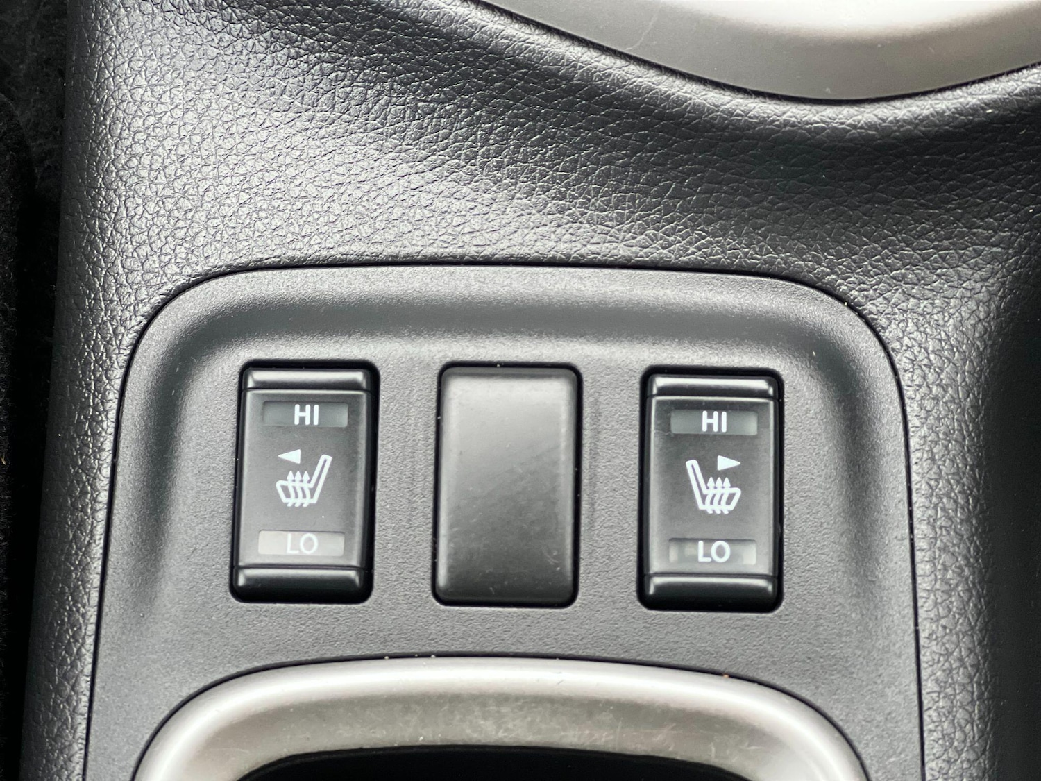 Used Nissan Navara 2019 for sale - 76989937: Photo 20