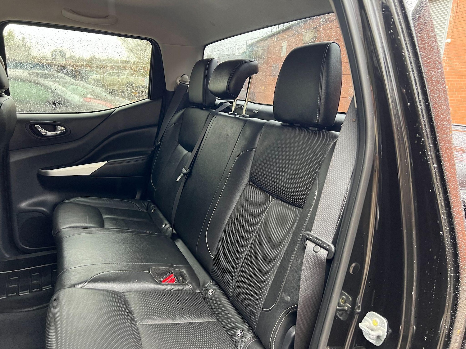 Used Nissan Navara 2019 for sale - 76989937: Photo 38