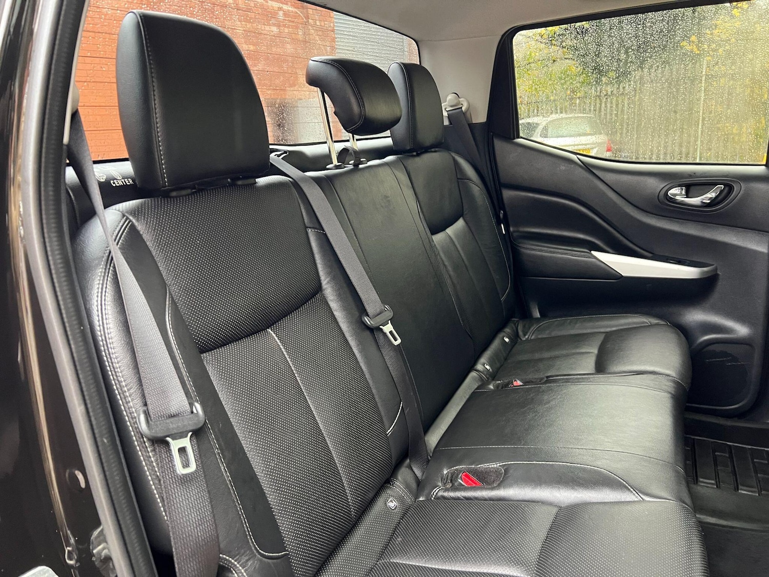 Used Nissan Navara 2019 for sale - 76989937: Photo 41