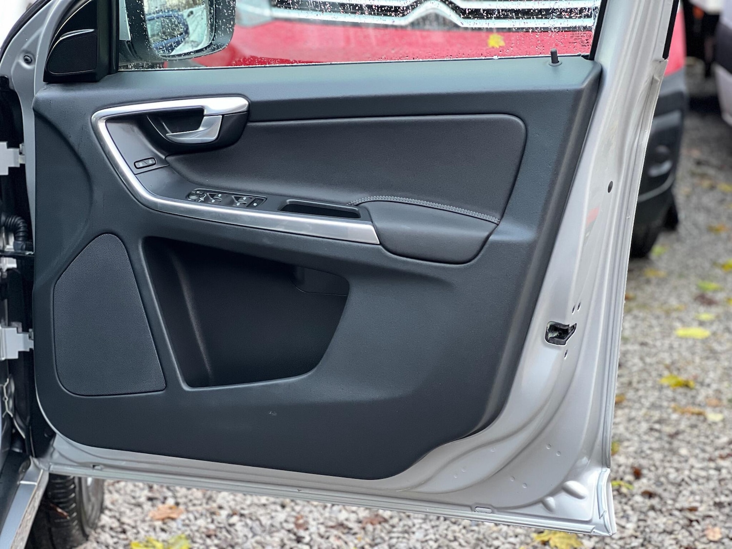 Used Volvo XC60 2015 for sale - 76752540: Photo 20