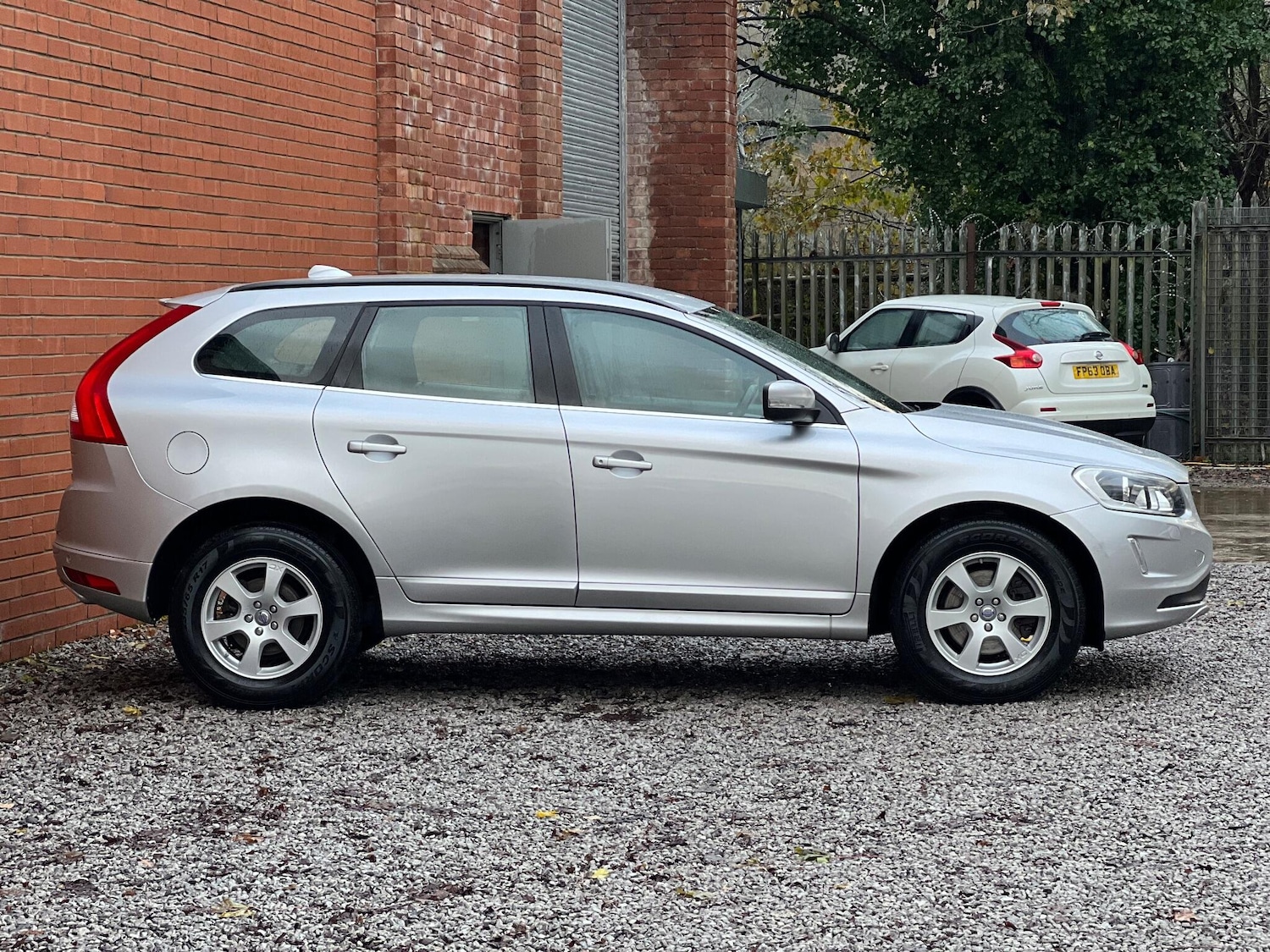 Used Volvo XC60 2015 for sale - 76752540: Photo 8