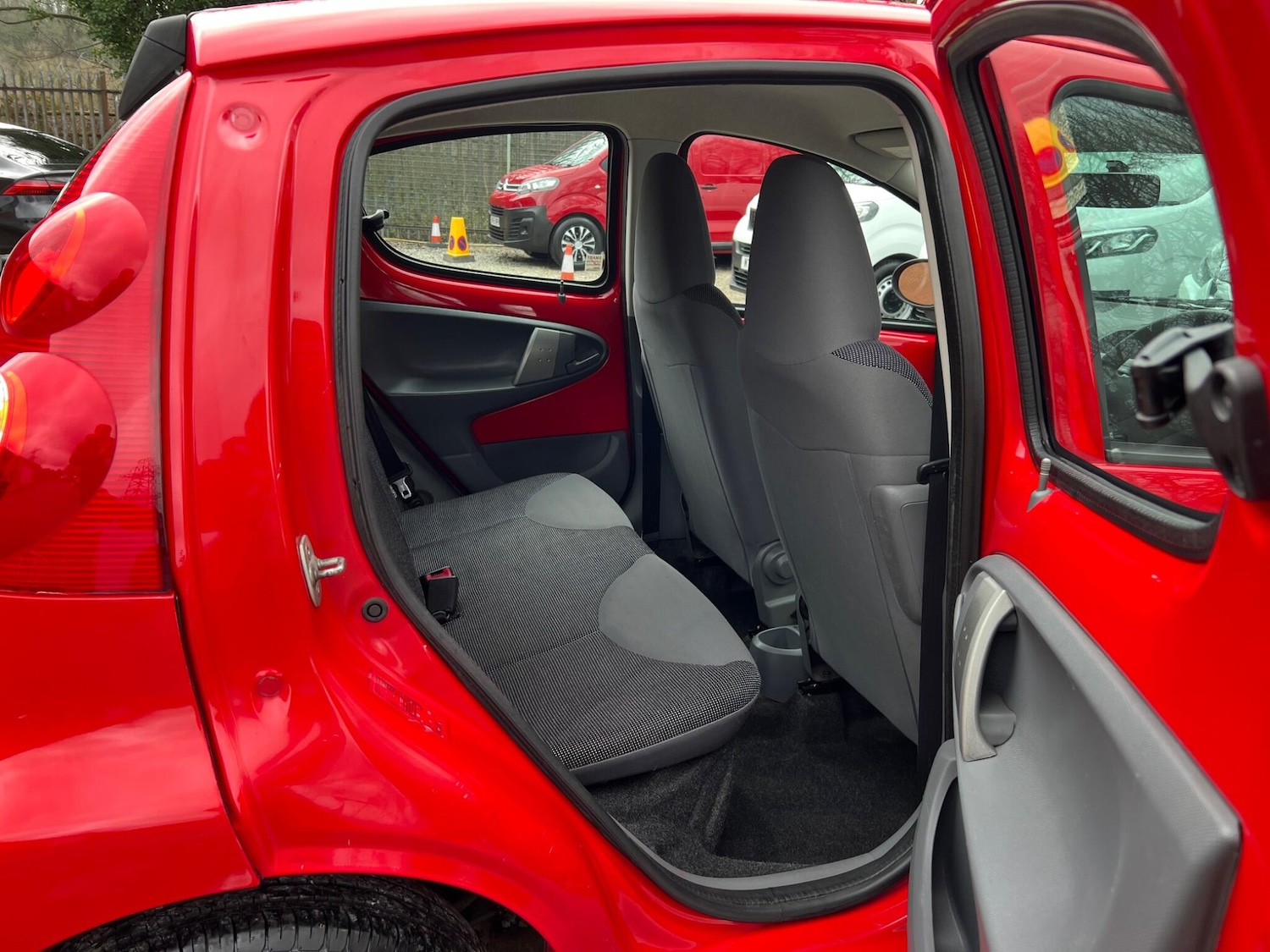 Used Peugeot 107 2008 for sale - 77695959: Photo 23