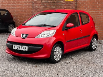 Used Peugeot 107 2008 for sale - 77695959: Photo
