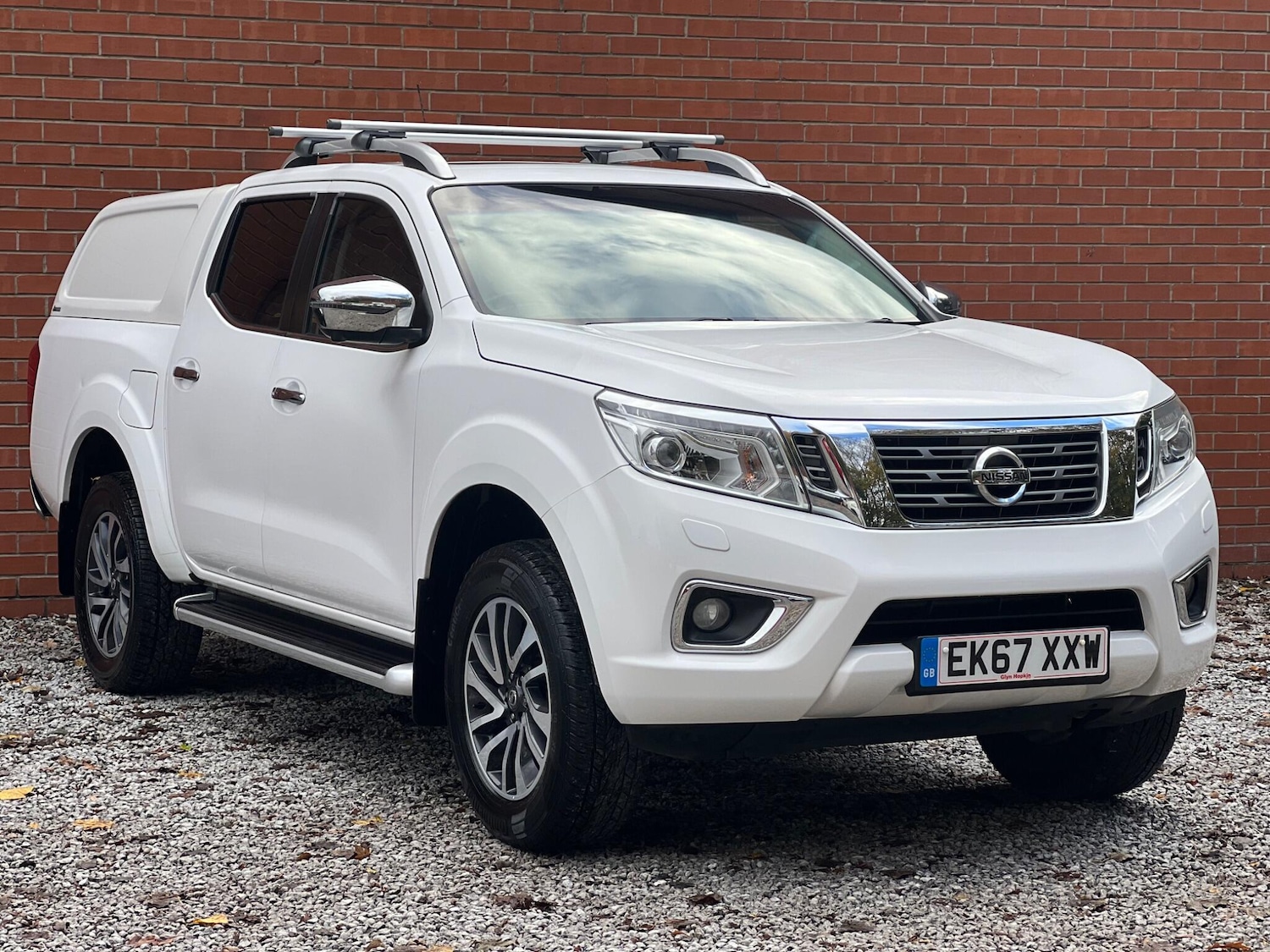 Used Nissan Navara 2017 for sale - 76377308: Photo 1