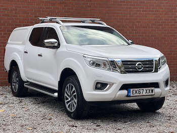 Used Nissan Navara 2017 for sale - 76377308: Photo
