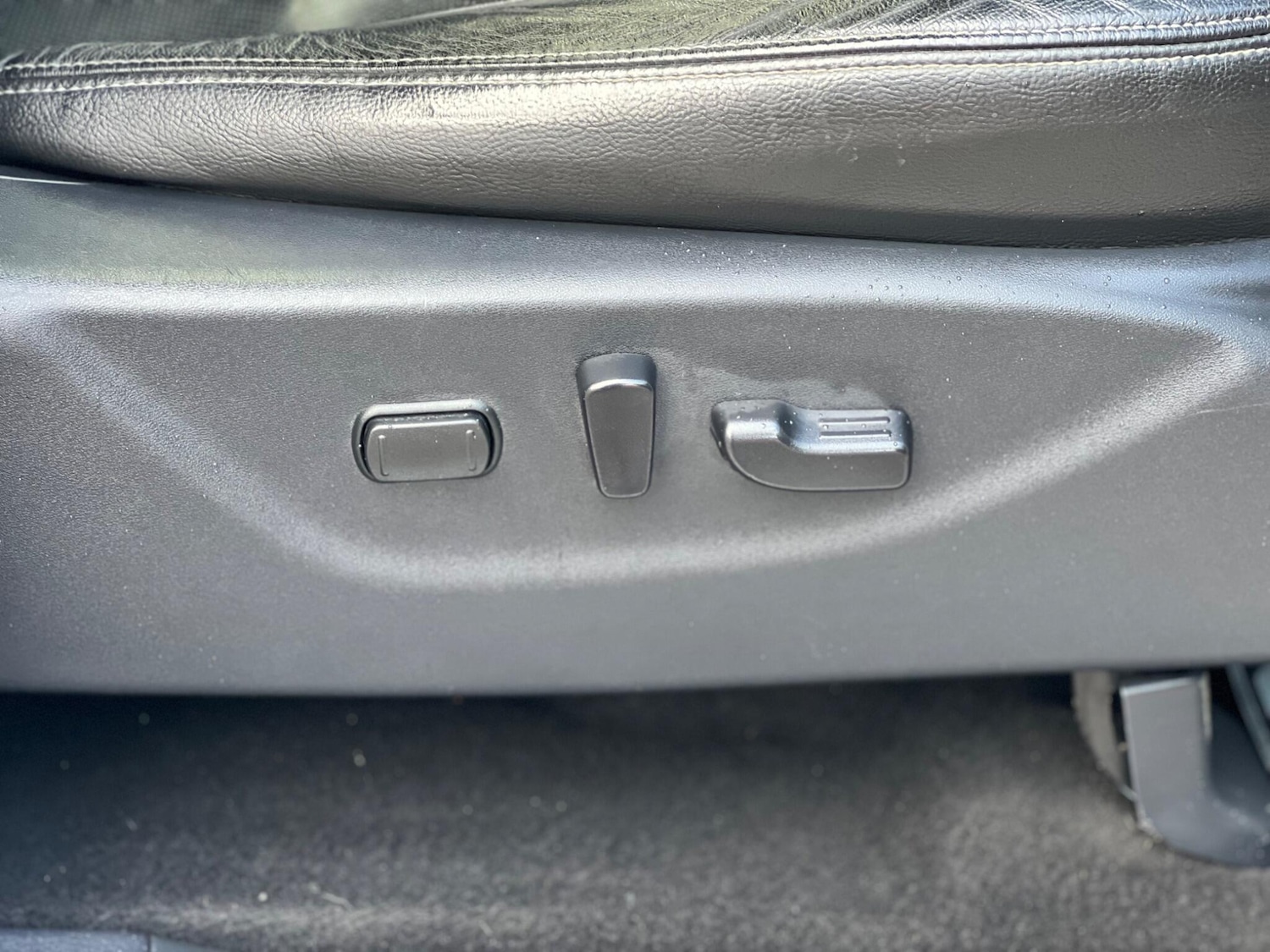 Used Nissan Navara 2017 for sale - 76377308: Photo 20