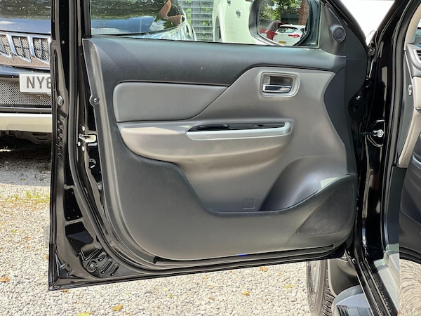 Used Mitsubishi L200 2018 for sale - 74837795: Photo 35