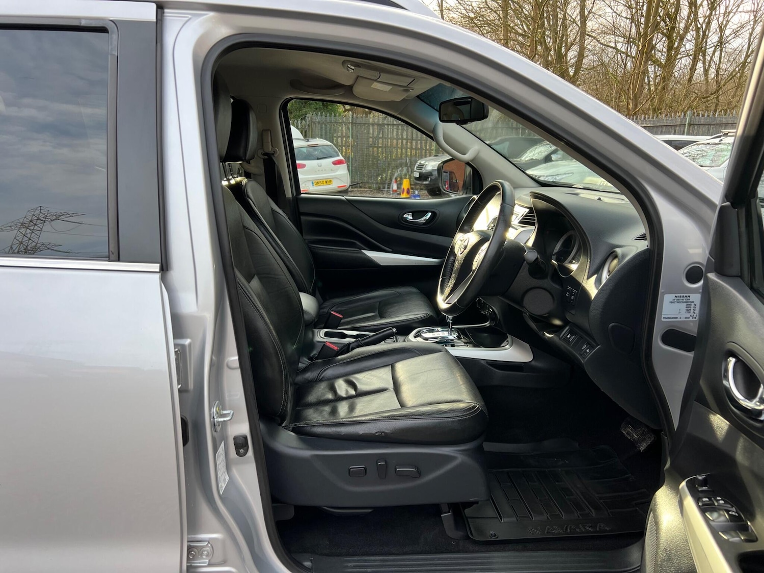 Used Nissan Navara 2018 for sale - 77202430: Photo 16