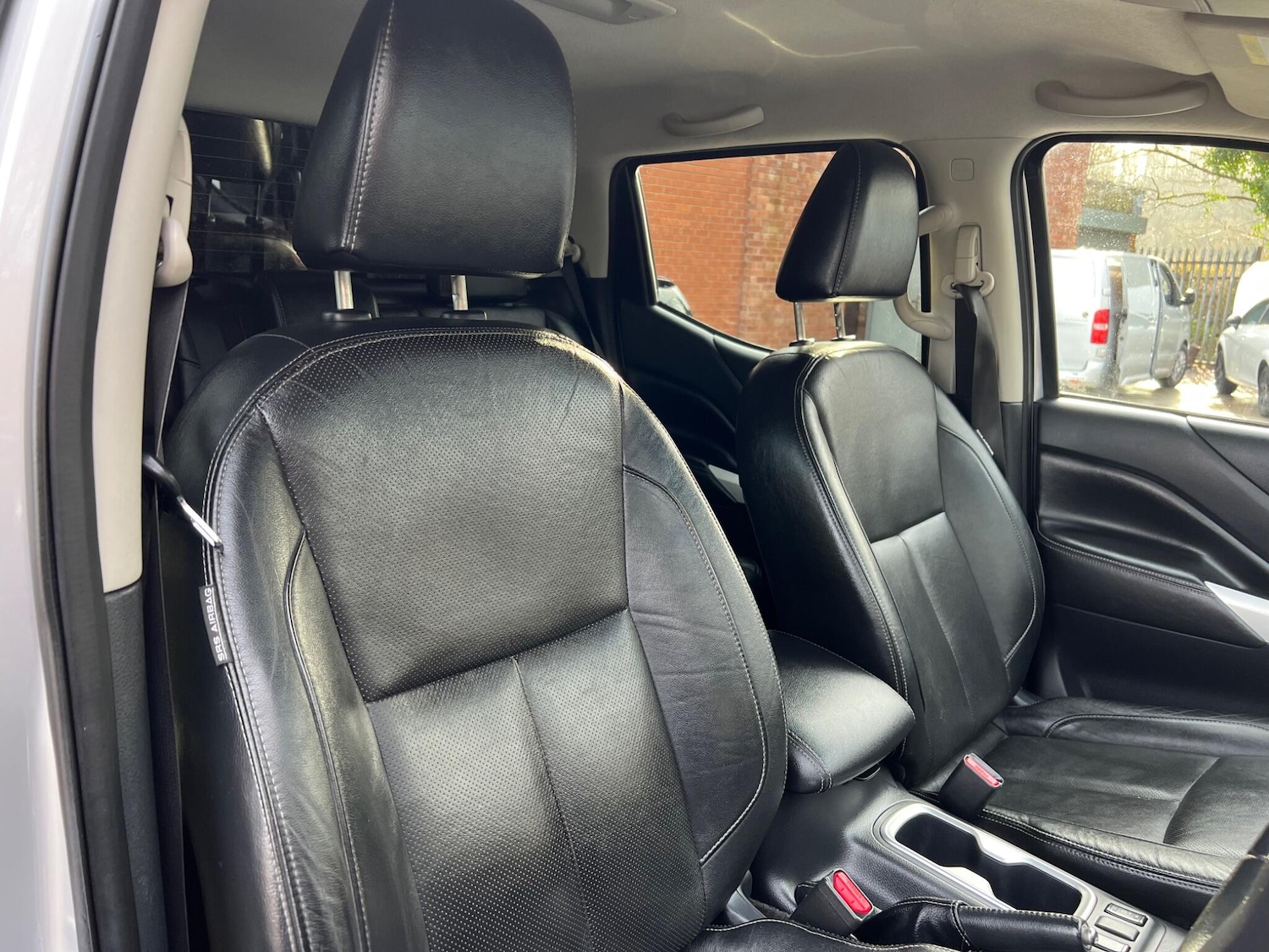 Used Nissan Navara 2018 for sale - 77202430: Photo 28