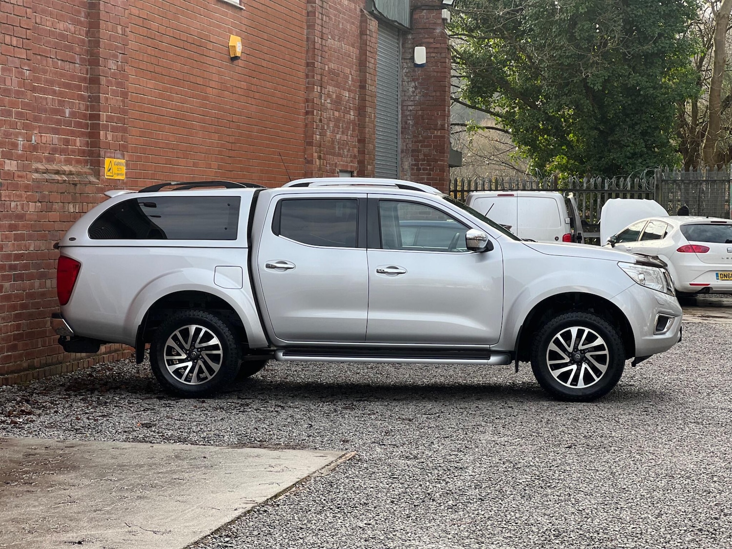 Used Nissan Navara 2018 for sale - 77202430: Photo 4