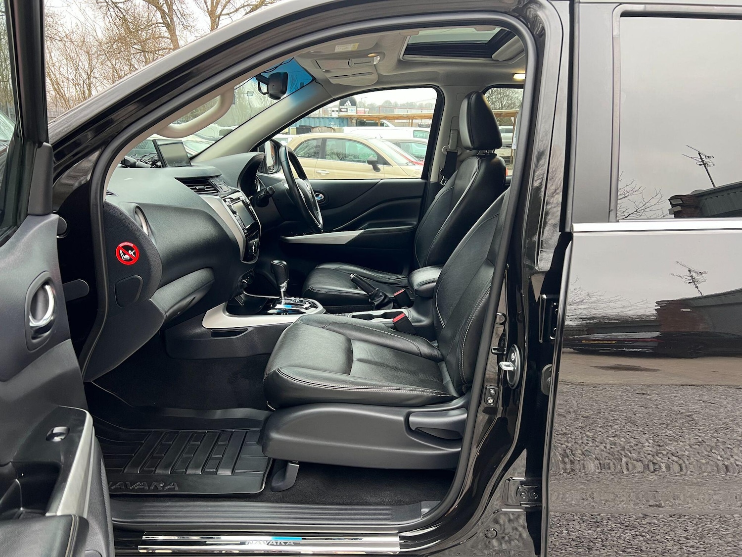 Used Nissan Navara 2016 for sale - 77426074: Photo 33