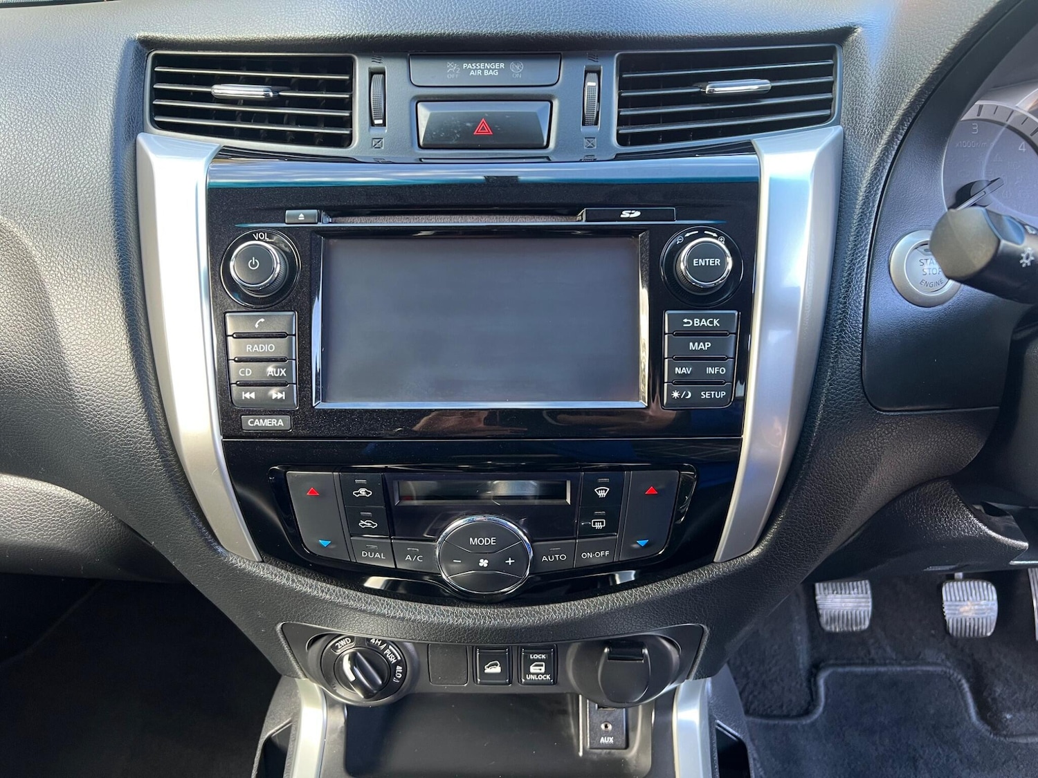 Used Nissan Navara 2016 for sale - 76399358: Photo 13