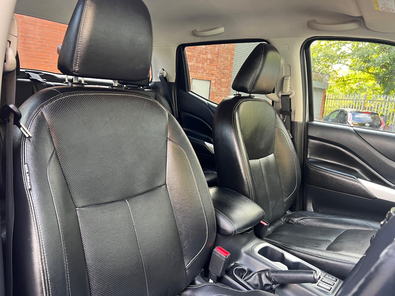 Used Nissan Navara 2016 for sale - 76399358: Photo 23