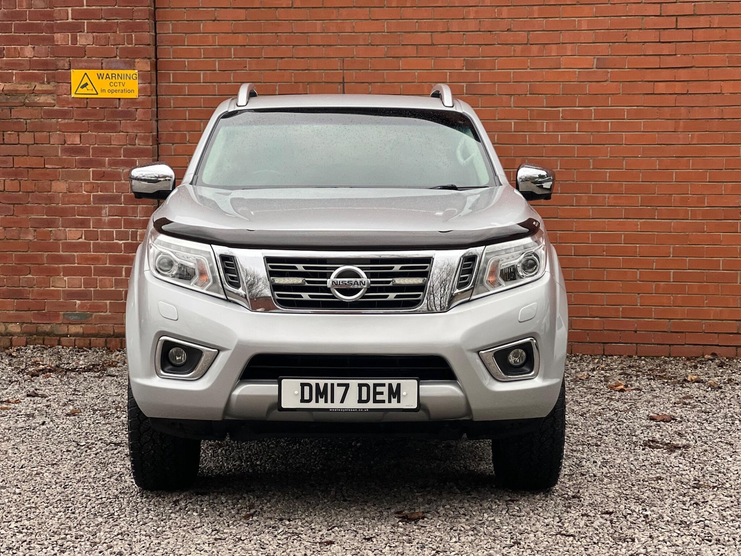 Used Nissan Navara 2017 for sale - 77155316: Photo 2