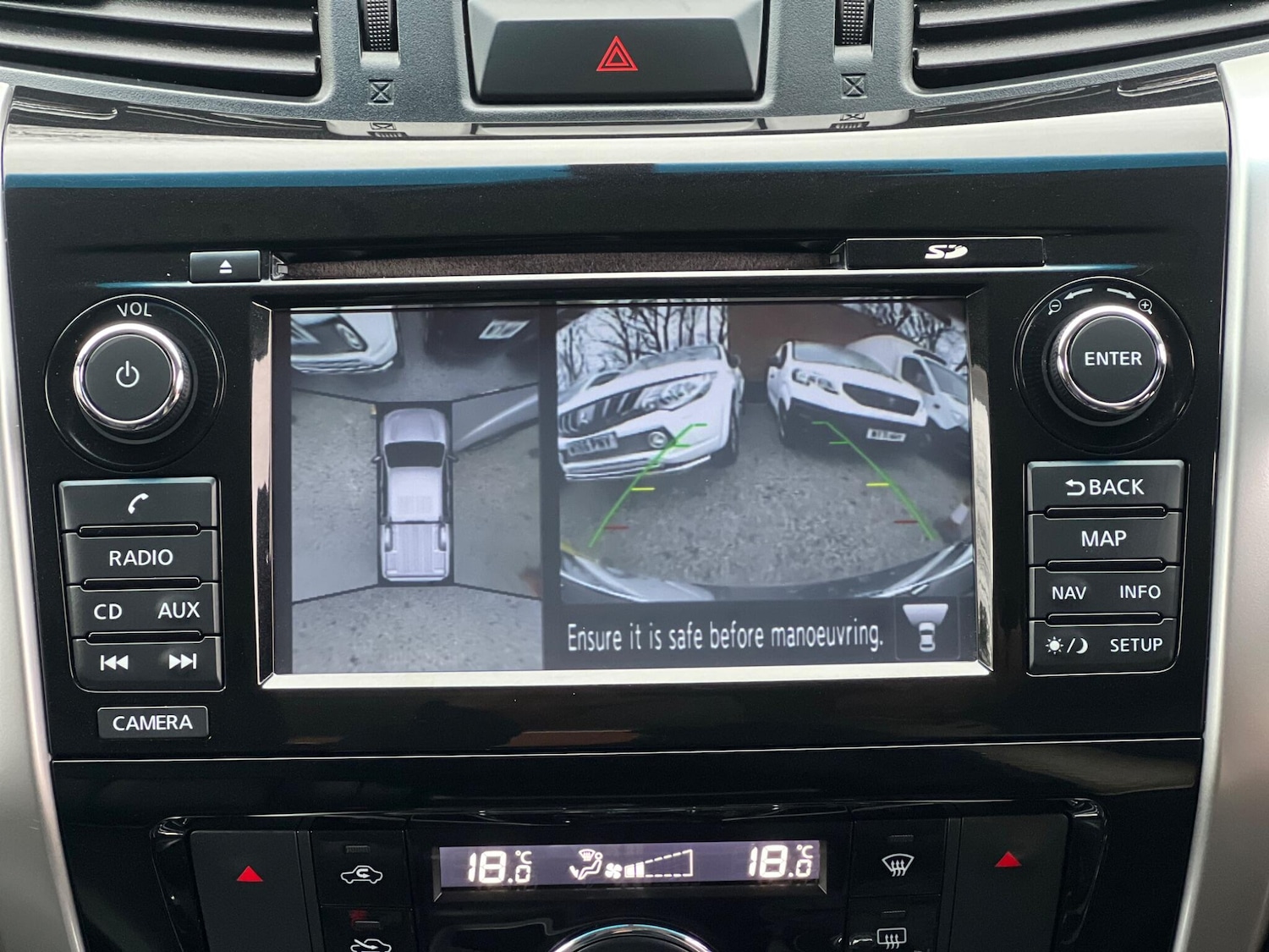 Used Nissan Navara 2017 for sale - 77155316: Photo 26