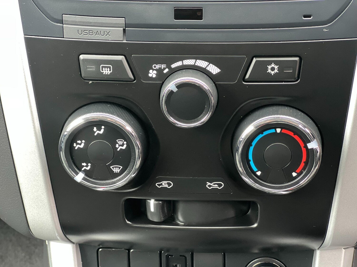 Used Isuzu D-Max 2019 for sale - 77573858: Photo 17