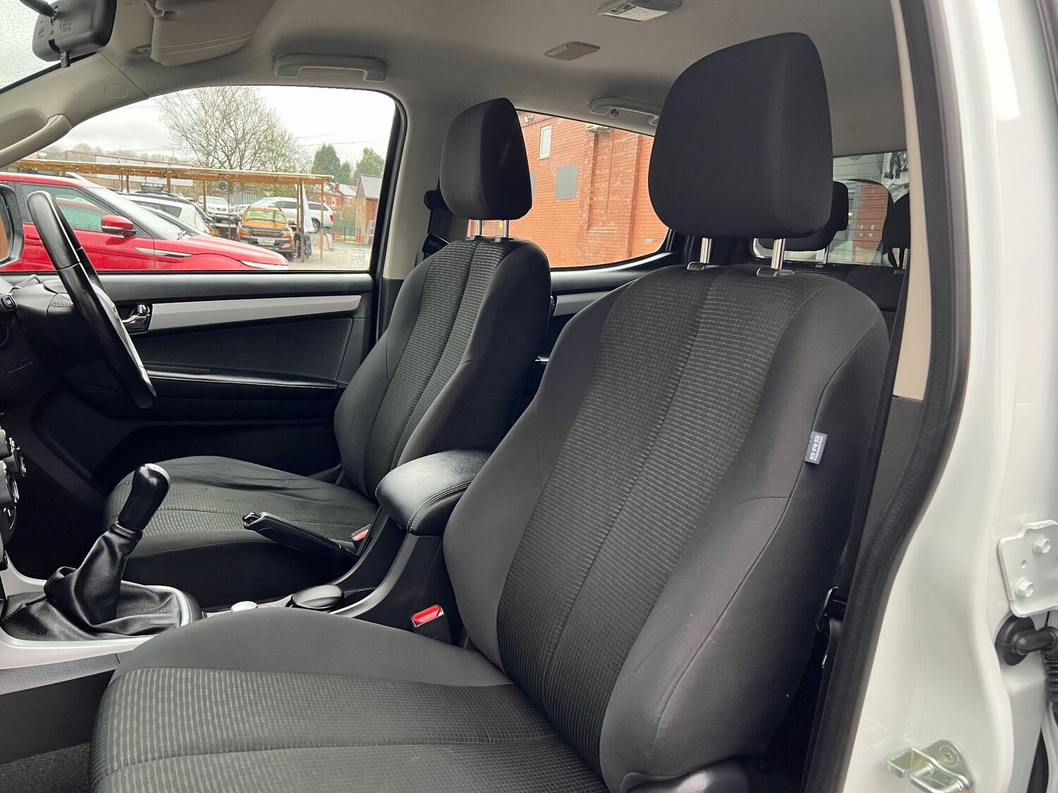 Used Isuzu D-Max 2019 for sale - 77573858: Photo 26