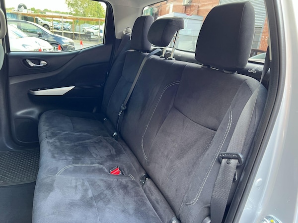 Used Nissan Navara 2017 for sale - 75732375: Photo 27