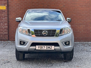 Used Nissan Navara 2017 for sale - 75732375: Photo