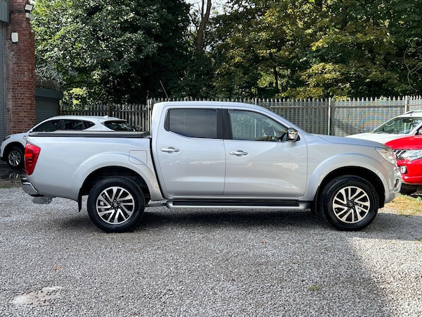 Used Nissan Navara 2017 for sale - 75732375: Photo 4