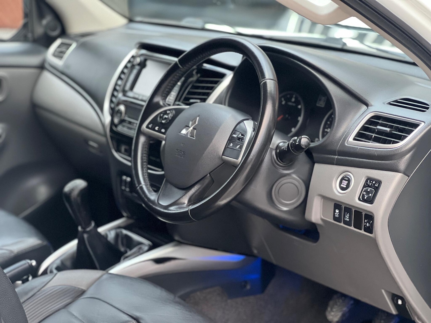 Used Mitsubishi L200 2016 for sale - 77041009: Photo 16