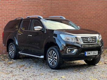 Nissan - Navara