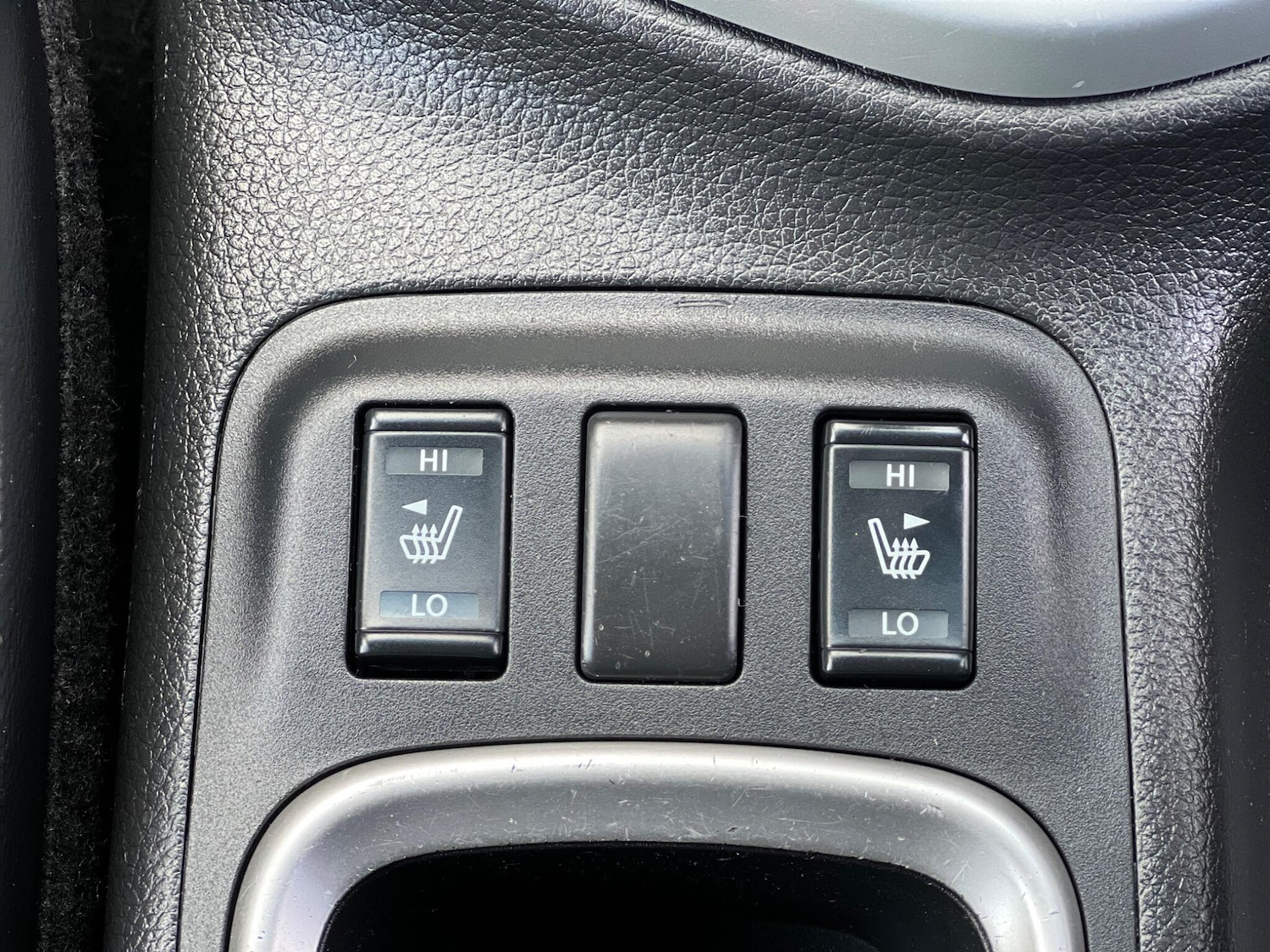 Used Nissan Navara 2017 for sale - 76440549: Photo 22