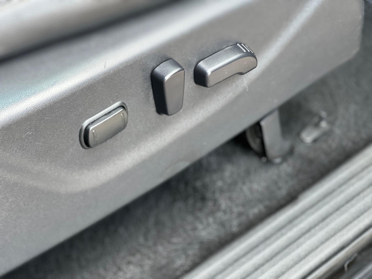 Used Nissan Navara 2017 for sale - 76440549: Photo 30