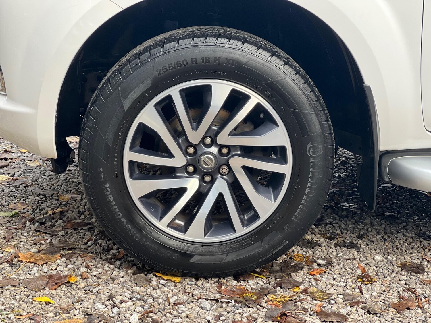 Used Nissan Navara 2017 for sale - 76989558: Photo 24