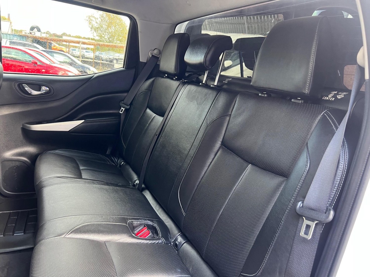 Used Nissan Navara 2017 for sale - 76989558: Photo 34