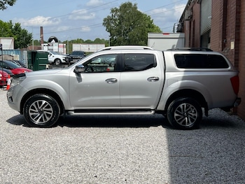 Used Nissan Navara 2018 for sale - 78704960: Photo