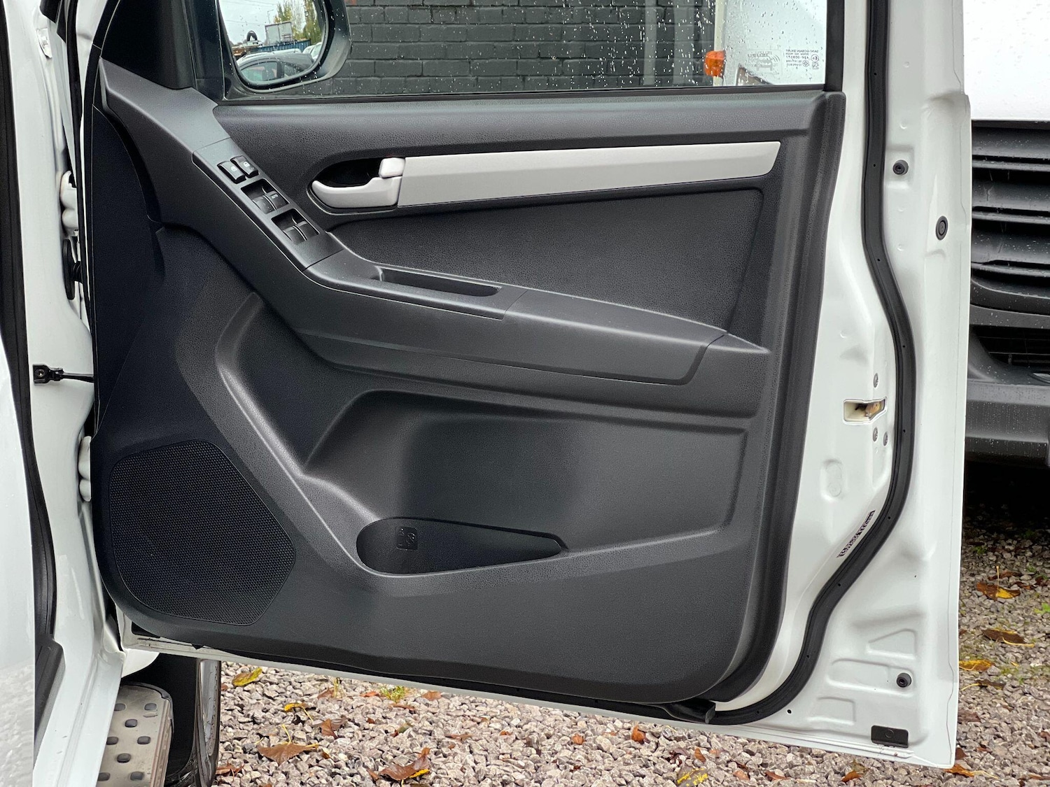 Used Isuzu D-Max 2014 for sale - 76992961: Photo 29