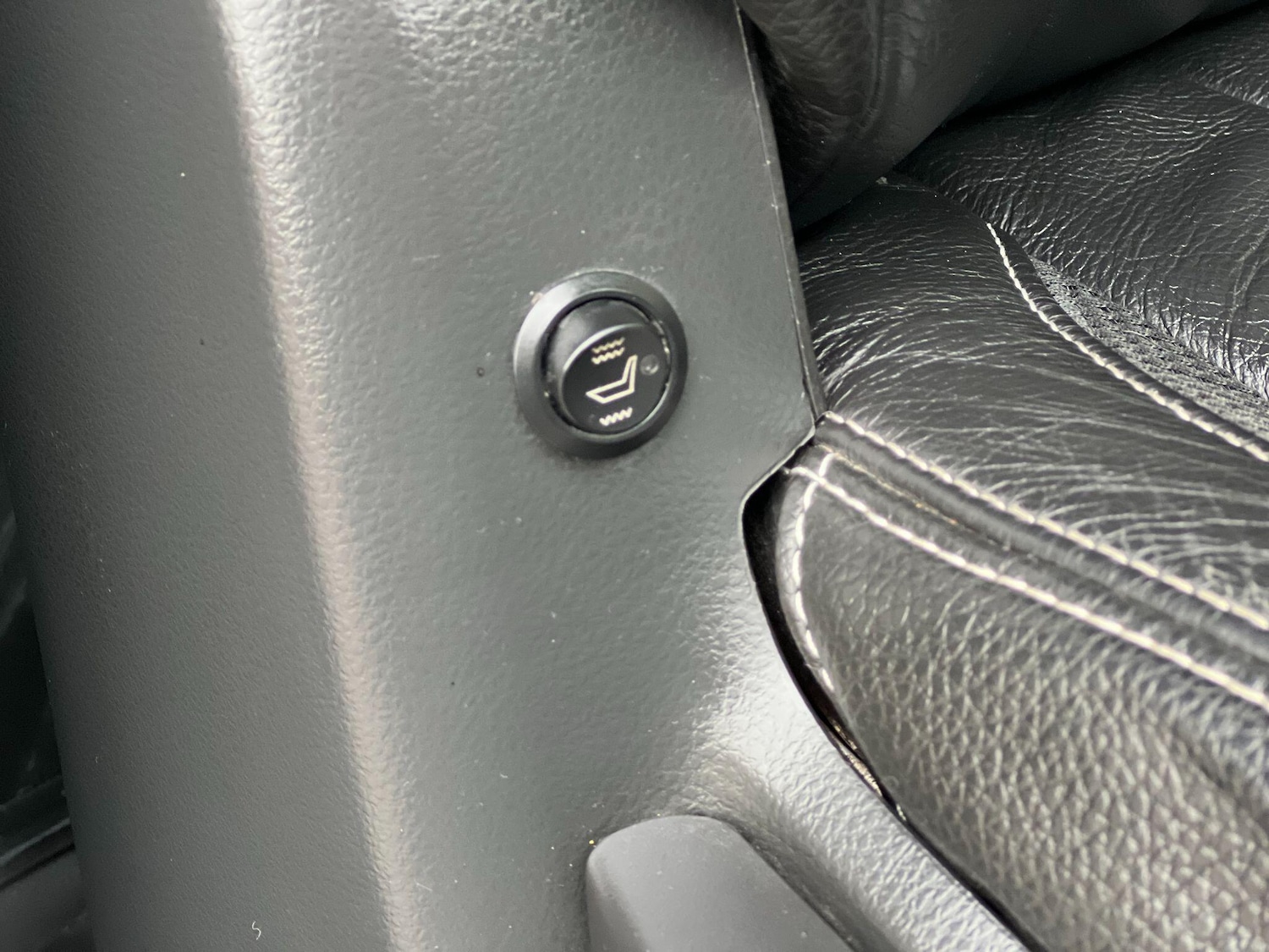 Used Isuzu D-Max 2014 for sale - 76992961: Photo 30