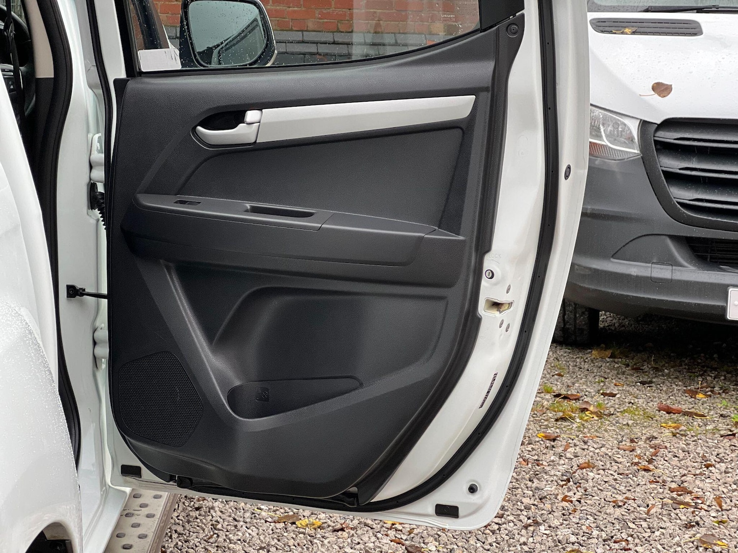 Used Isuzu D-Max 2014 for sale - 76992961: Photo 41