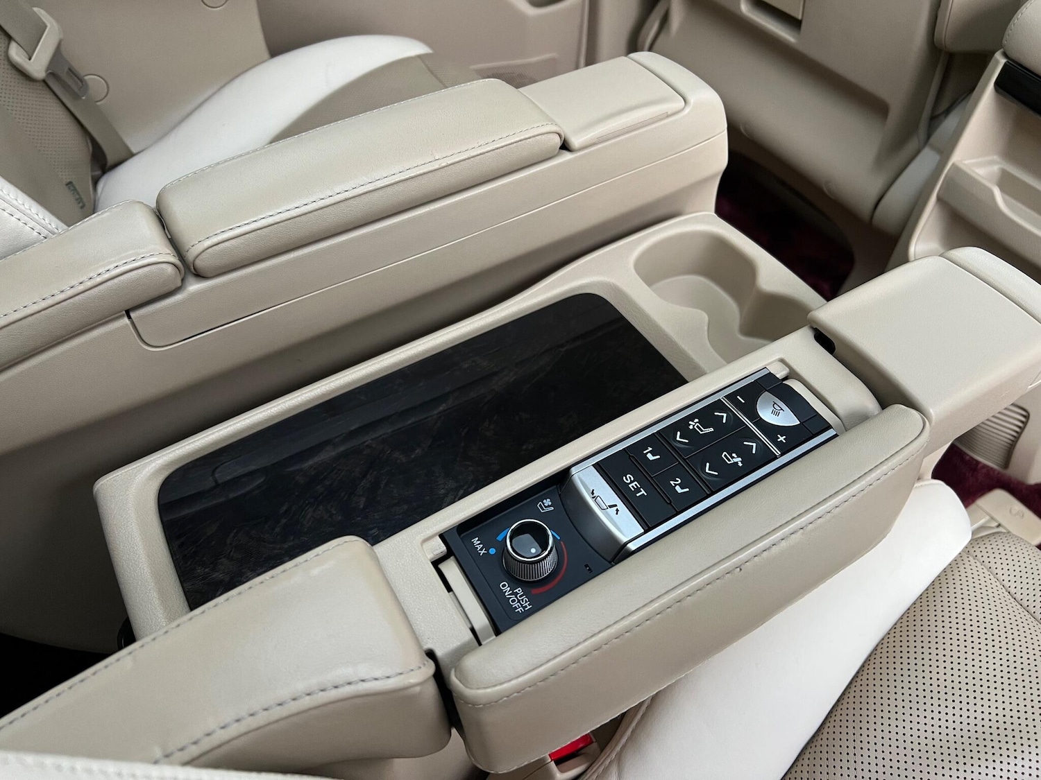 Used Toyota Alphard 2025 for sale - 77040959: Photo 45