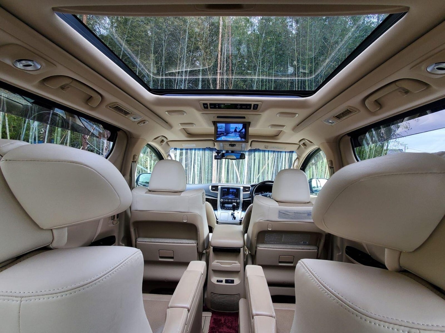 Used Toyota Alphard 2025 for sale - 77040959: Photo 59