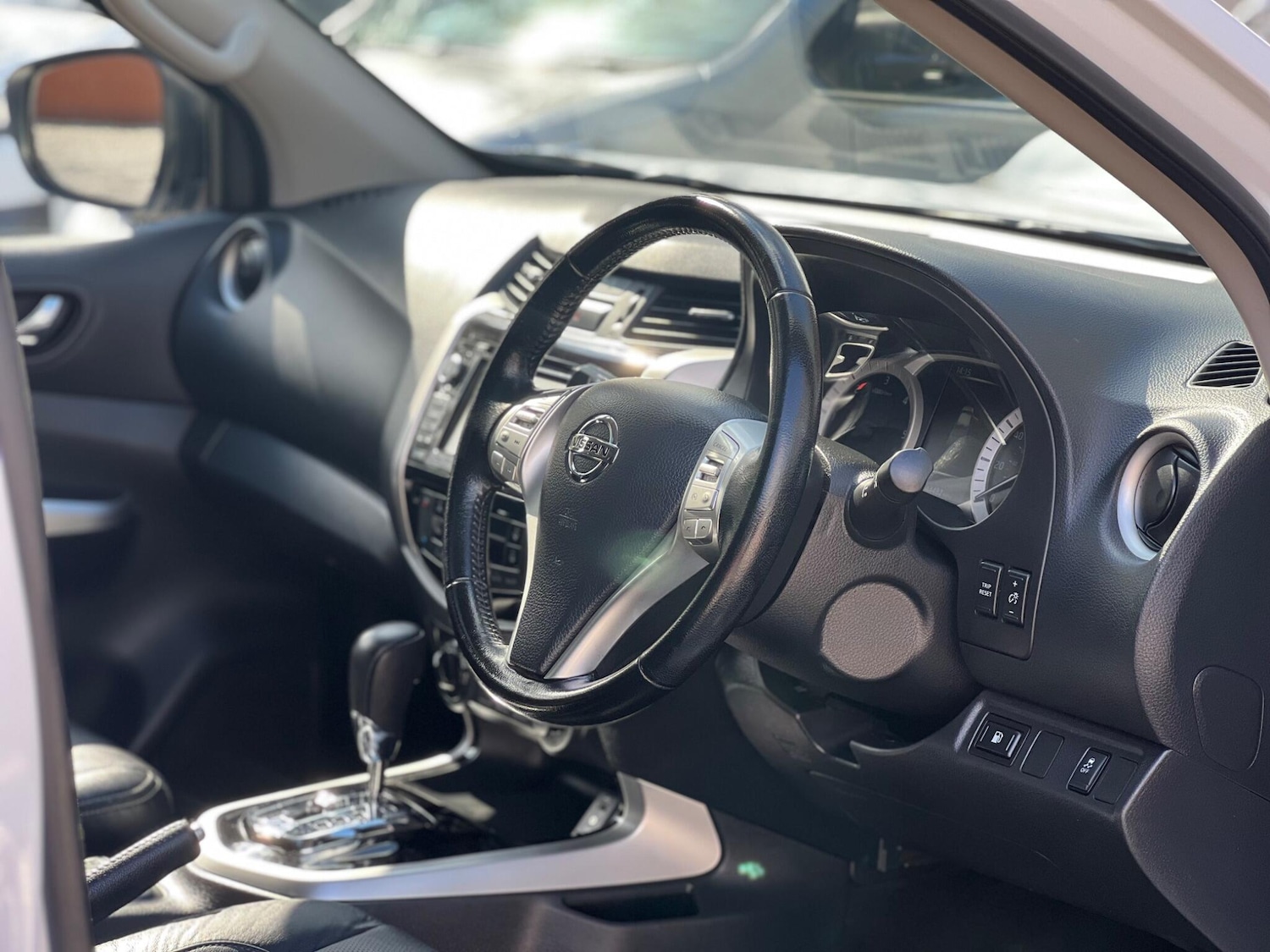 Used Nissan Navara 2019 for sale - 78100612: Photo 18