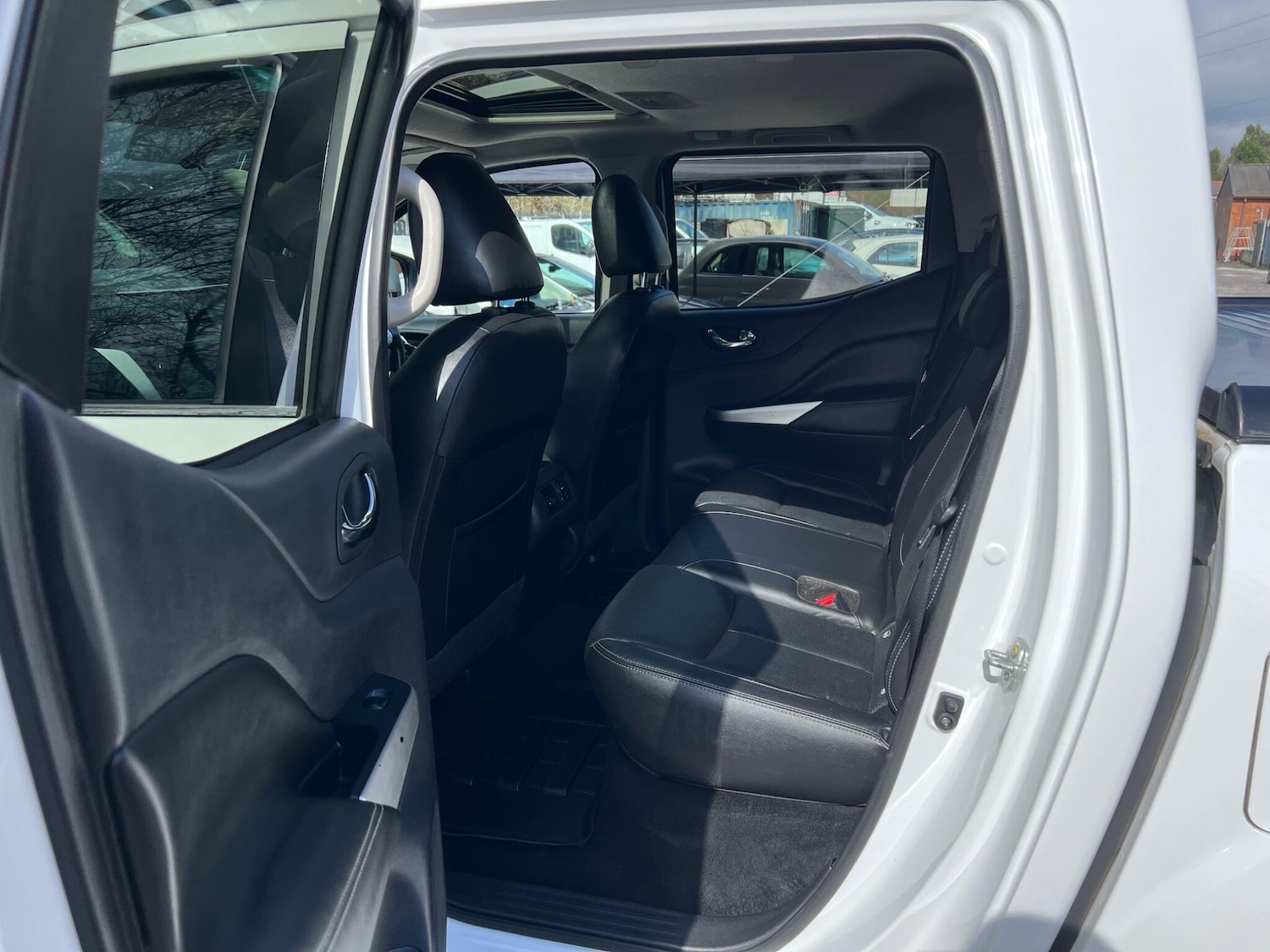 Used Nissan Navara 2019 for sale - 78100612: Photo 37