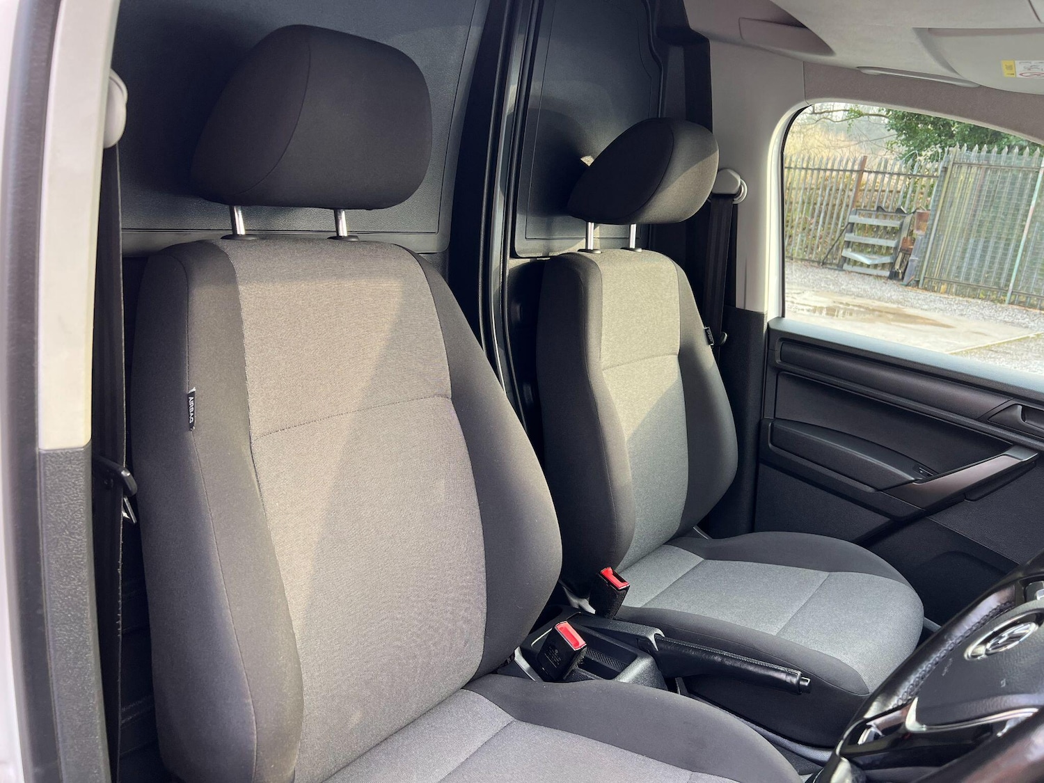 Used Volkswagen Caddy Maxi 2019 for sale - 77794277: Photo 19