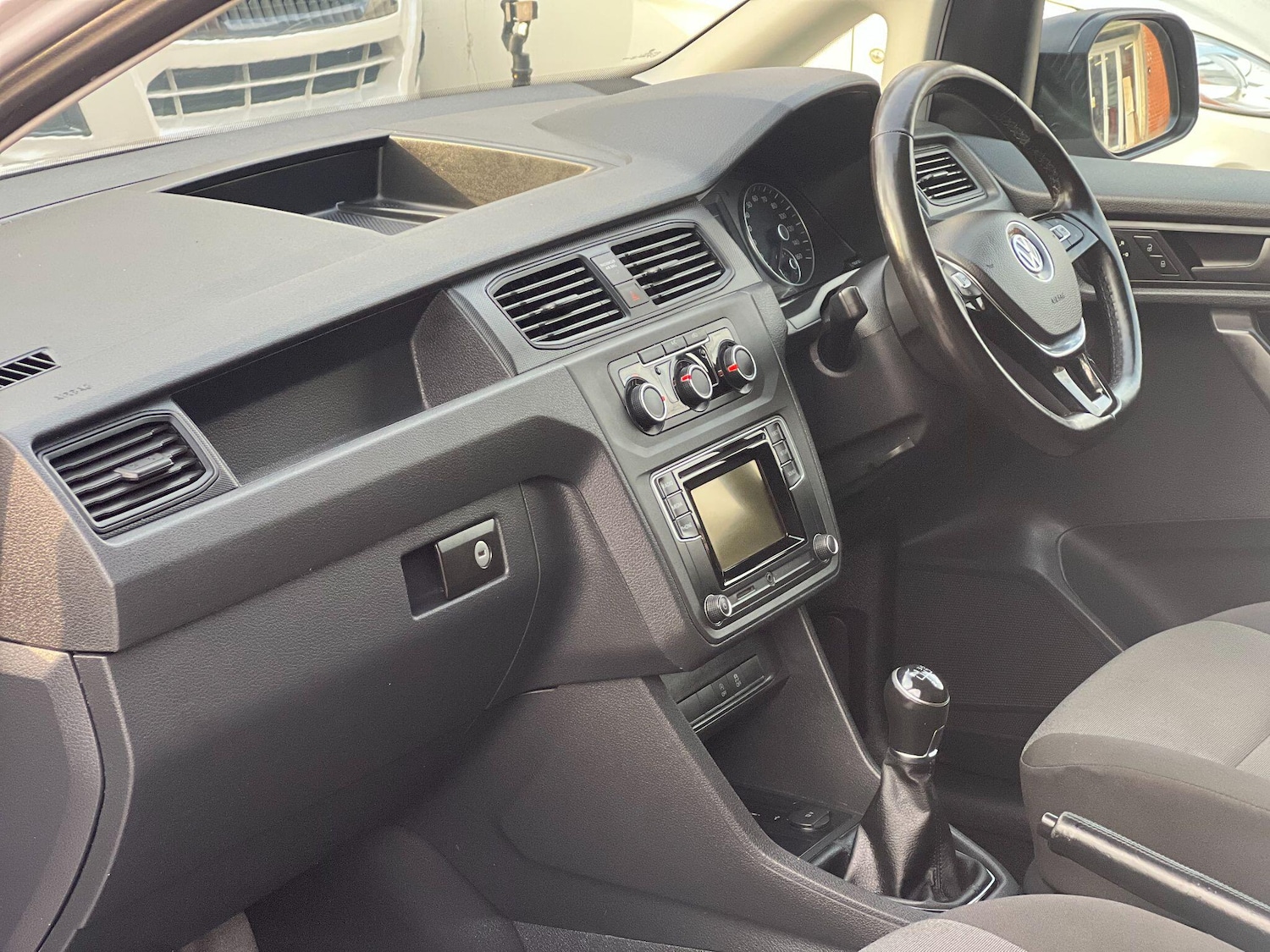 Used Volkswagen Caddy Maxi 2019 for sale - 77794277: Photo 23