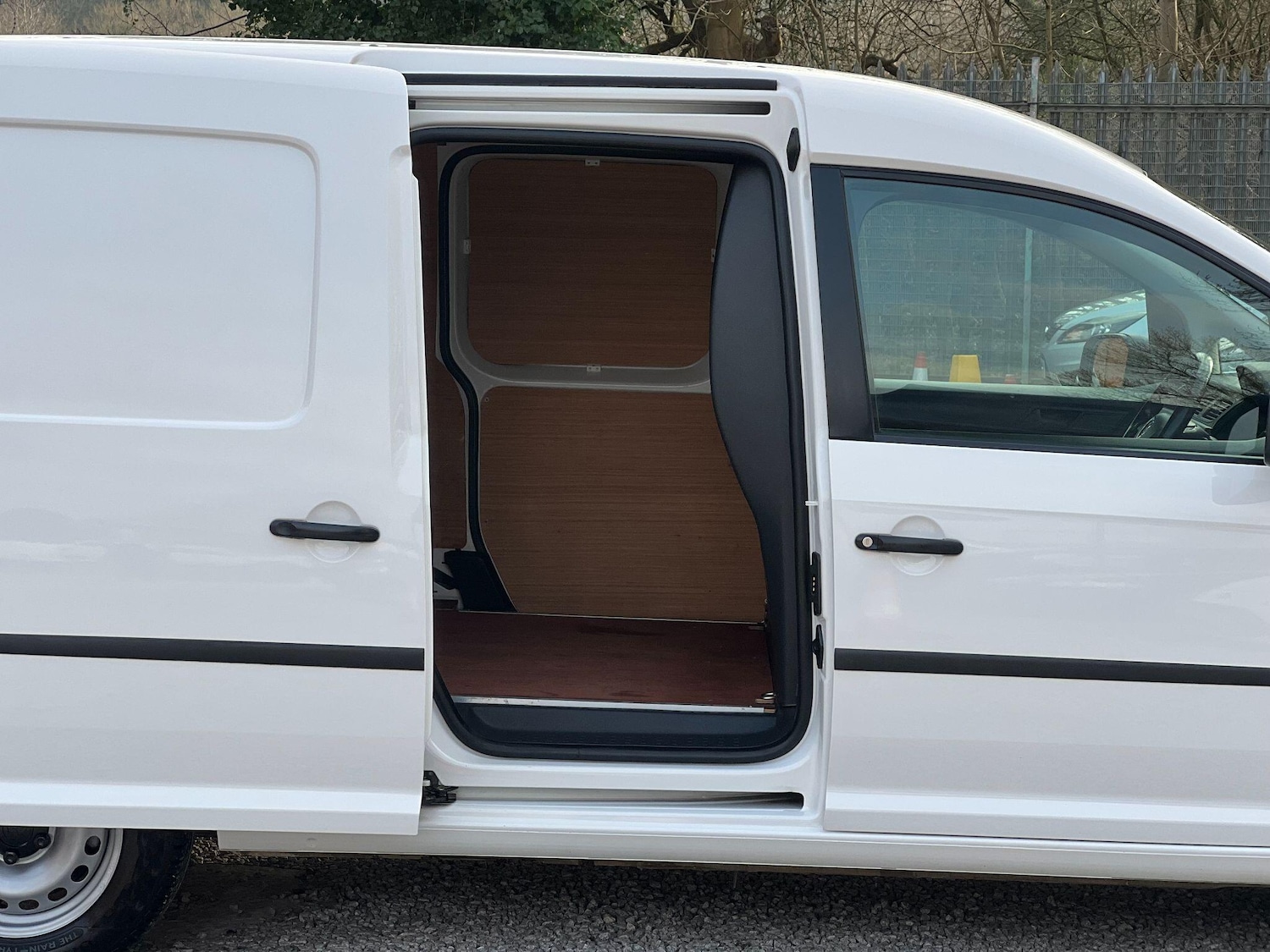 Used Volkswagen Caddy Maxi 2019 for sale - 77794277: Photo 27