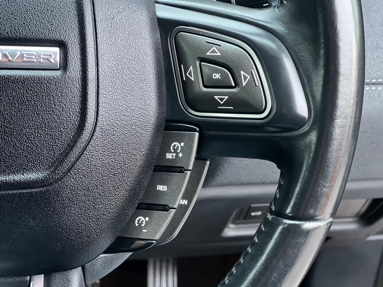 Used Land Rover Range Rover Evoque 2015 for sale - 77376467: Photo 22