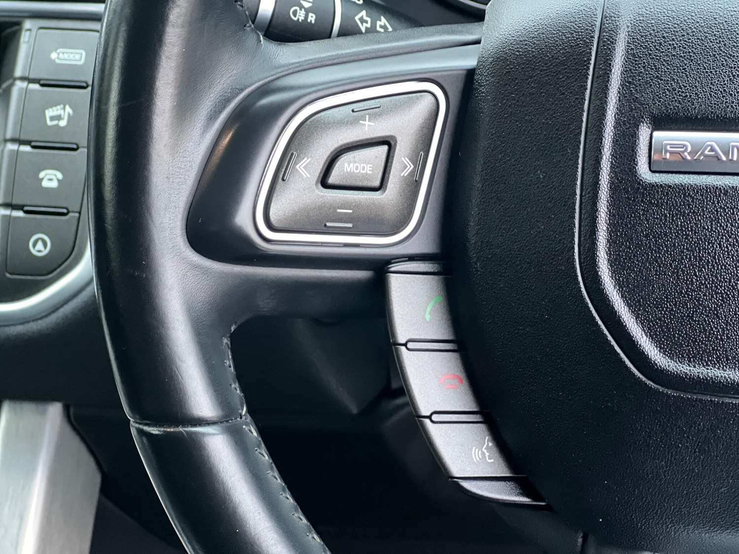 Used Land Rover Range Rover Evoque 2015 for sale - 77376467: Photo 23