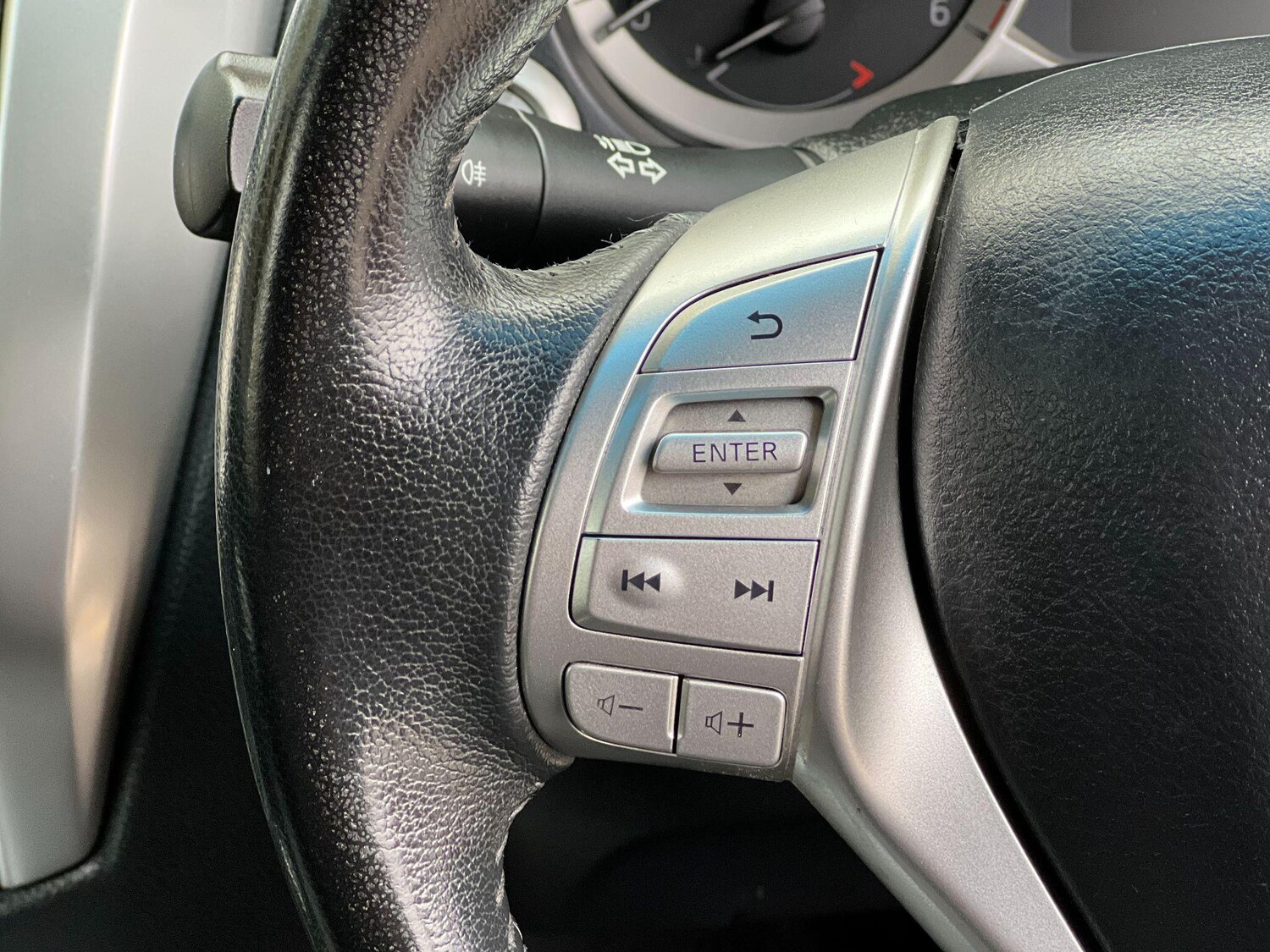 Used Nissan Navara 2017 for sale - 76457602: Photo 23