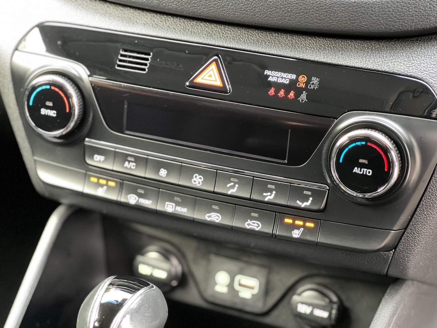 Used Hyundai TUCSON 2018 for sale - 76701845: Photo 24