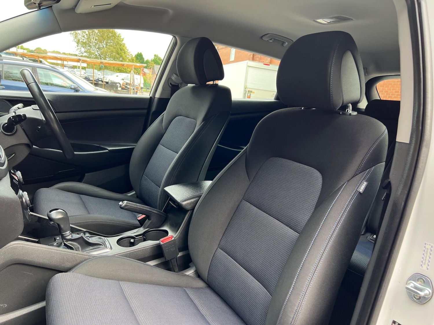 Used Hyundai TUCSON 2018 for sale - 76701845: Photo 29