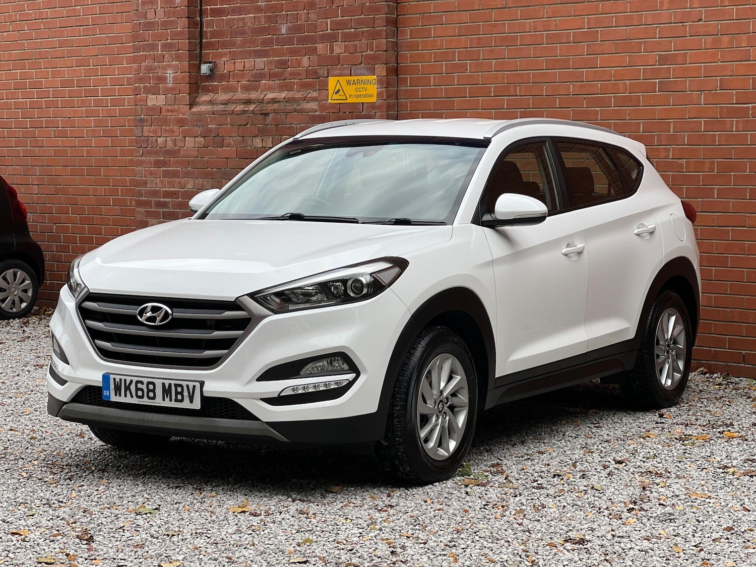 Used Hyundai TUCSON 2018 for sale - 76701845: Photo 3
